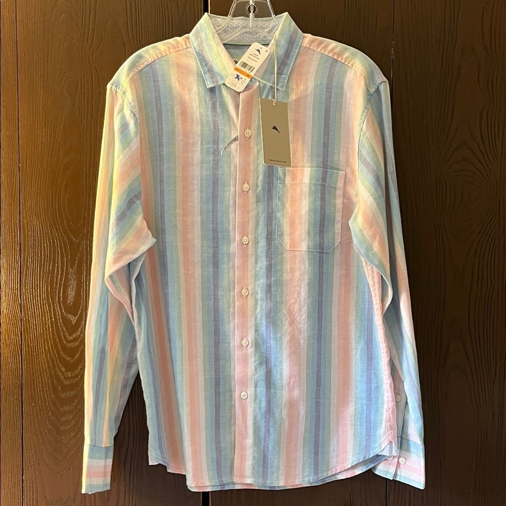 Tommy Bahama men’s long sleeved, linen blend, striped shirt. Size Small. NWT